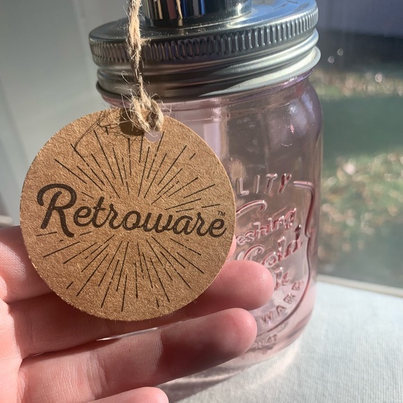 Pink glass mason jar soap lotion dispenser - Picture 4 of 4